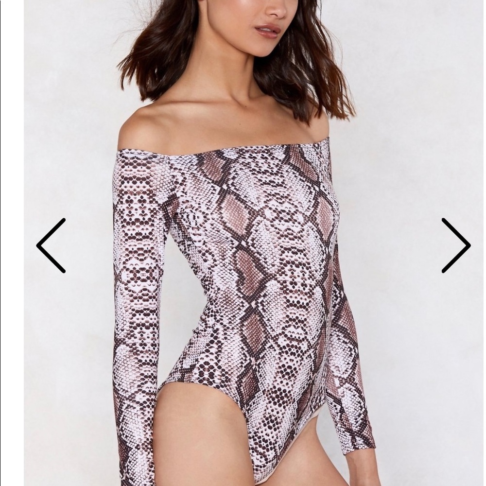snake body suit